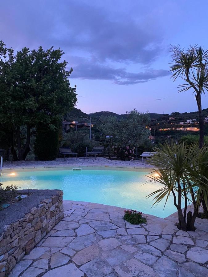Relais San Sebastiano Villa Pietra Ligure Eksteriør bilde